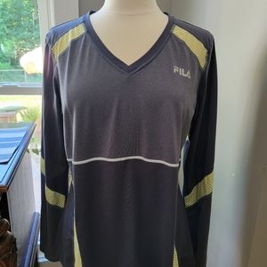 FILA V-neck